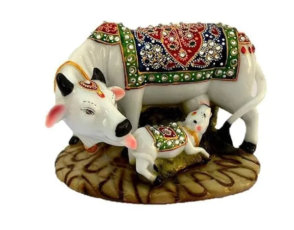Resin Vastu Kamdhenu Cow With Calf Decorative Idol